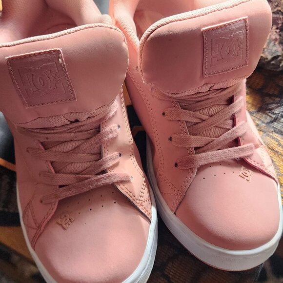 Shoes - Picture 1 of 3